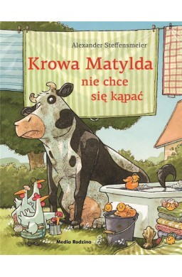 Krowa Matylda nie chce się kąpać