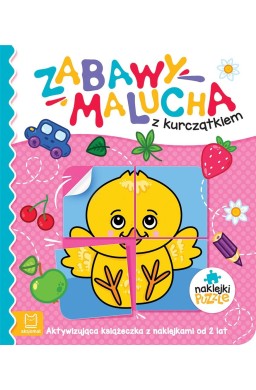 Zabawy malucha z kurczątkiem