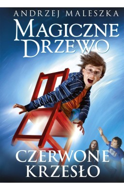 Magiczne Drzewo. Czerwone krzesło