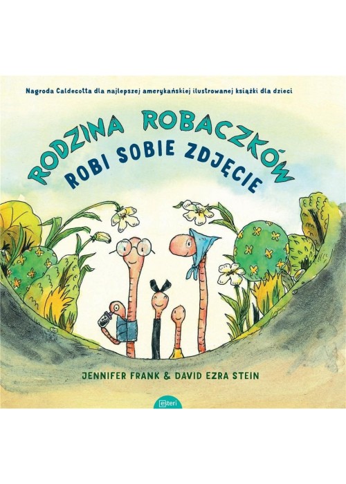 Rodzina Robaczków robi sobie zdjęcie